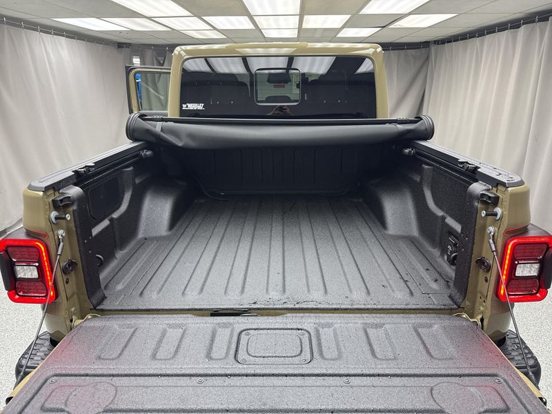 New 2027 Jeep Gladiator Mojave X 4x4Image 13