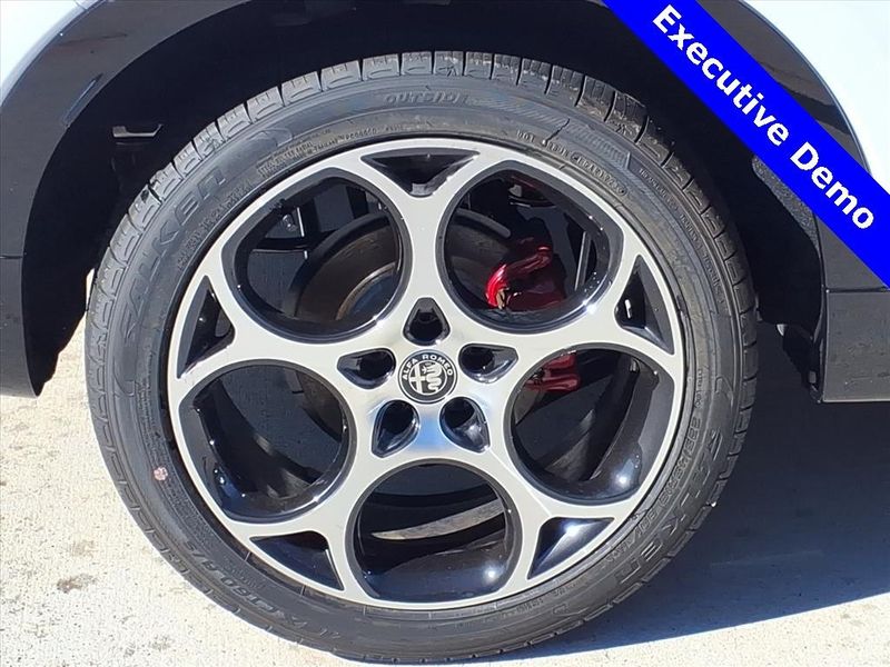 New 2025 Alfa Romeo Tonale AwdImage 6