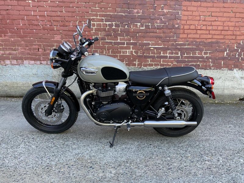 2026 Triumph BONNEVILLE T100