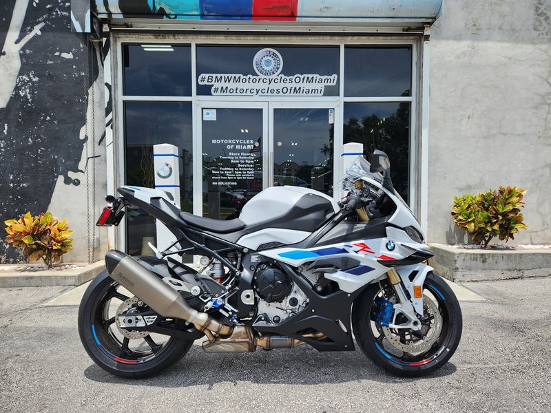 2024 BMW S 1000 RR Image 11