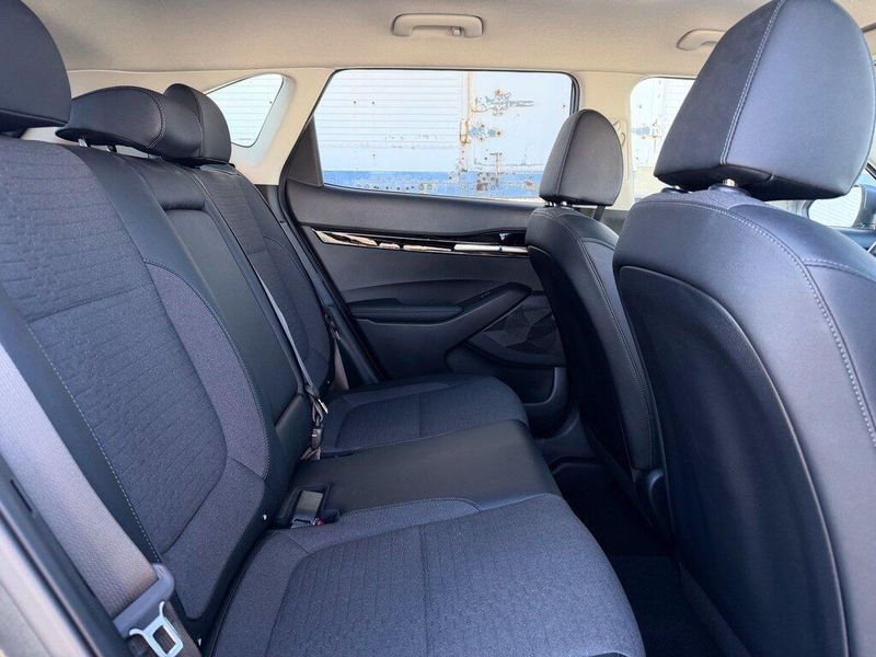 Used 2023 Kia Seltos SImage 16