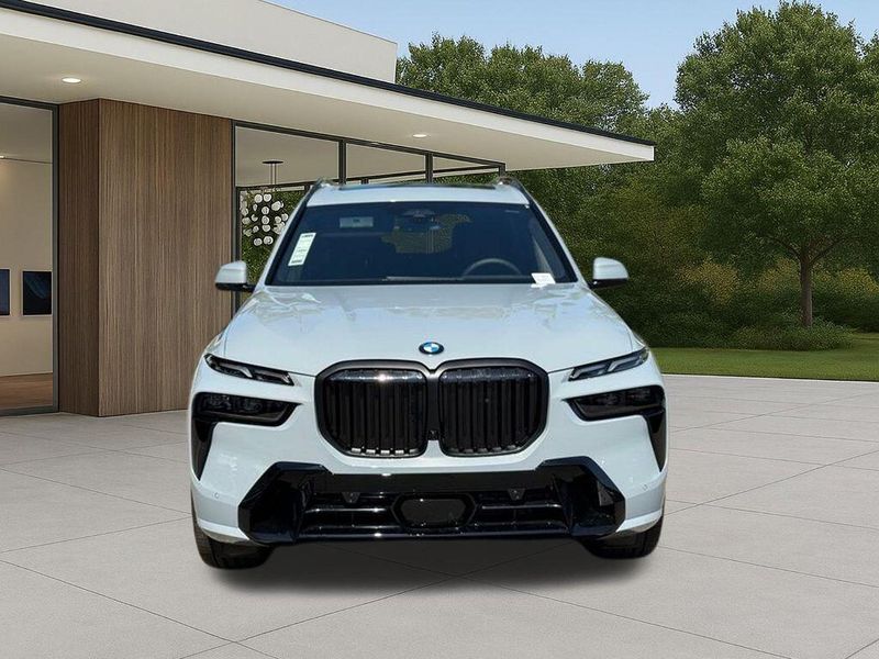 New 2026 BMW X7 xDrive40iImage 4