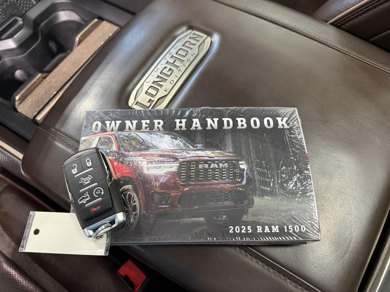 Used 2025 RAM 1500 LonghornImage 24