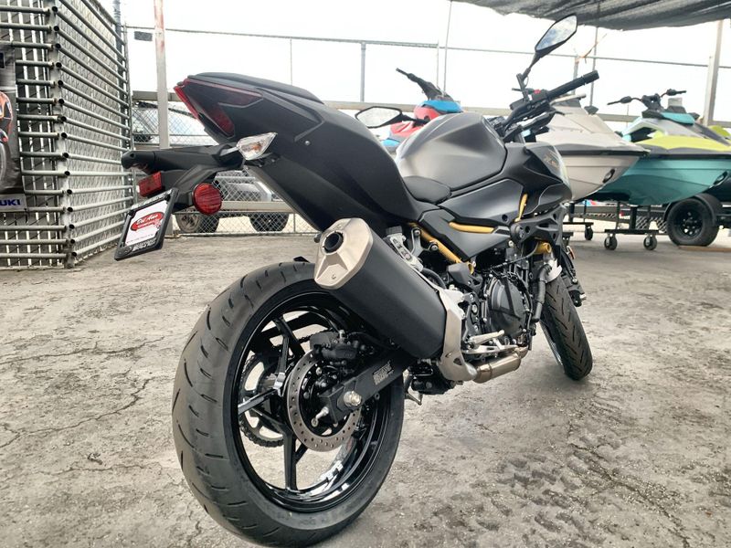 New 2026 Kawasaki Z500 ABS Image 23