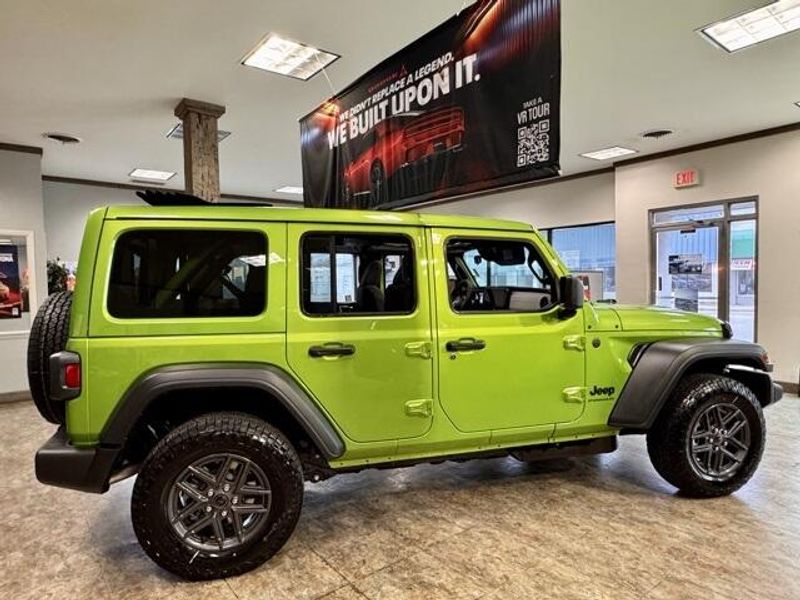 New 2026 Jeep Wrangler 4-door Sport SImage 4