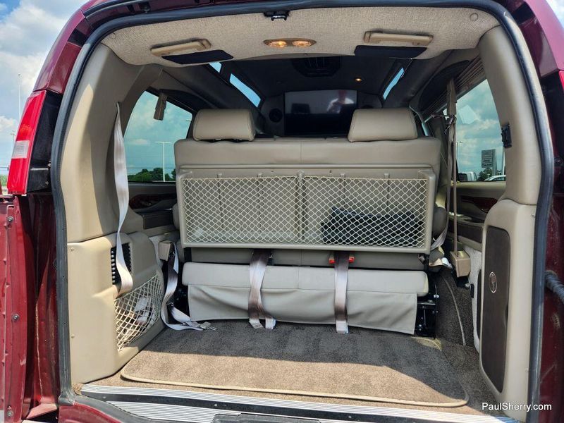 2022 Chevrolet Express Cargo Image 21