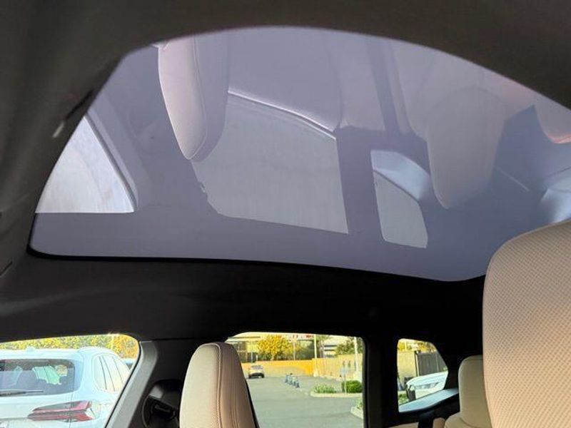 New 2026 BMW iX xDrive45Image 19