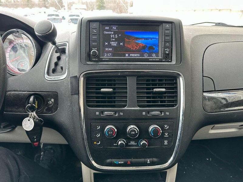 2019 Dodge Grand Caravan SEImage 7