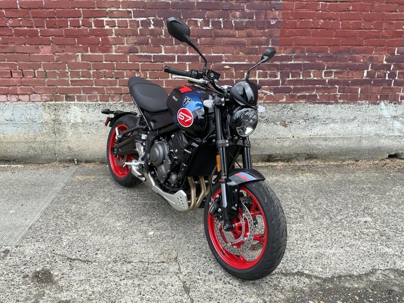 2026 Triumph TRIDENT 660 TRIPLE TRIBUTE EDITION