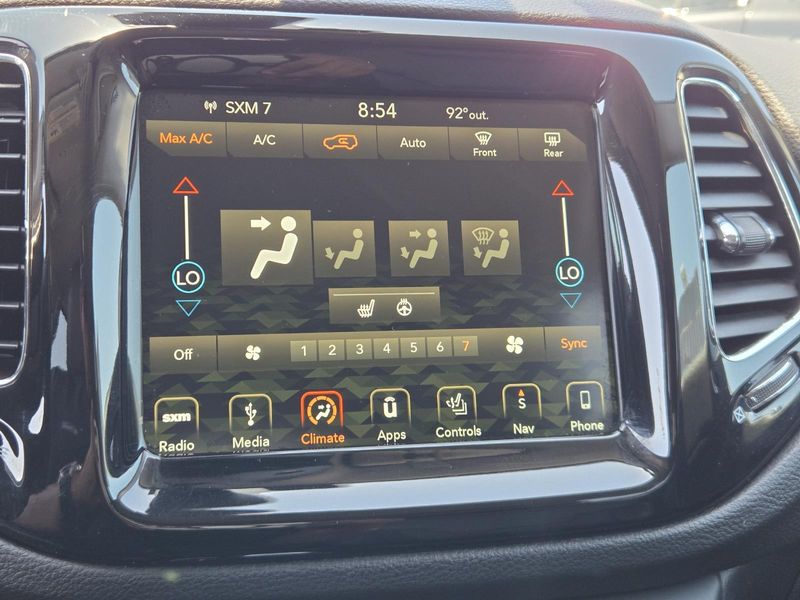Used 2018 Jeep Compass Limited FWD