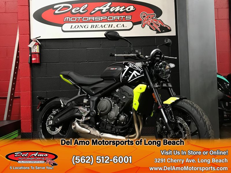 2024 Triumph TRIDENT 660  in a MATTE JET BLACK/MATTE SILVER ICE exterior color. Del Amo Motorsports of Long Beach (562) 362-3160 delamomotorsports.com 