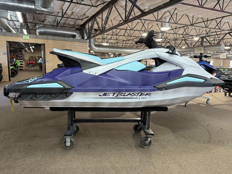 2025 Yamaha JETBLASTER LTD Image 12