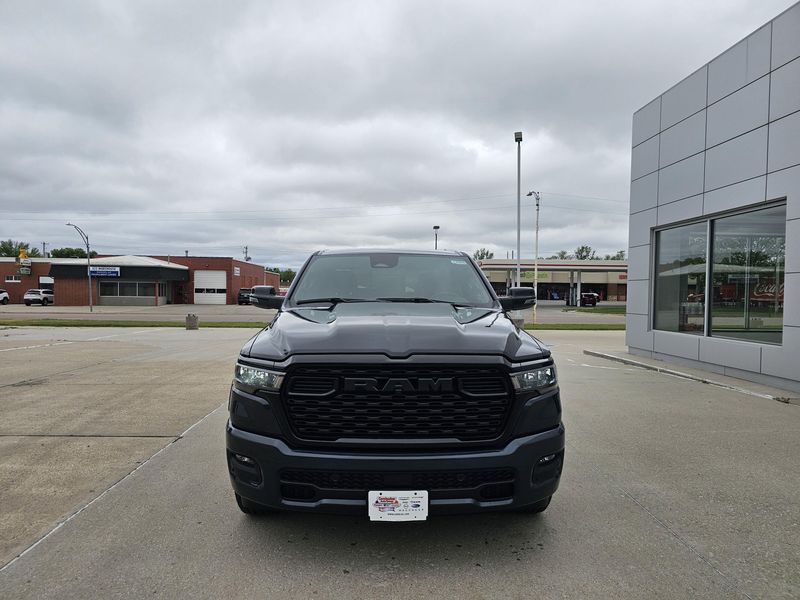 2025 RAM 1500 Big HornImage 3