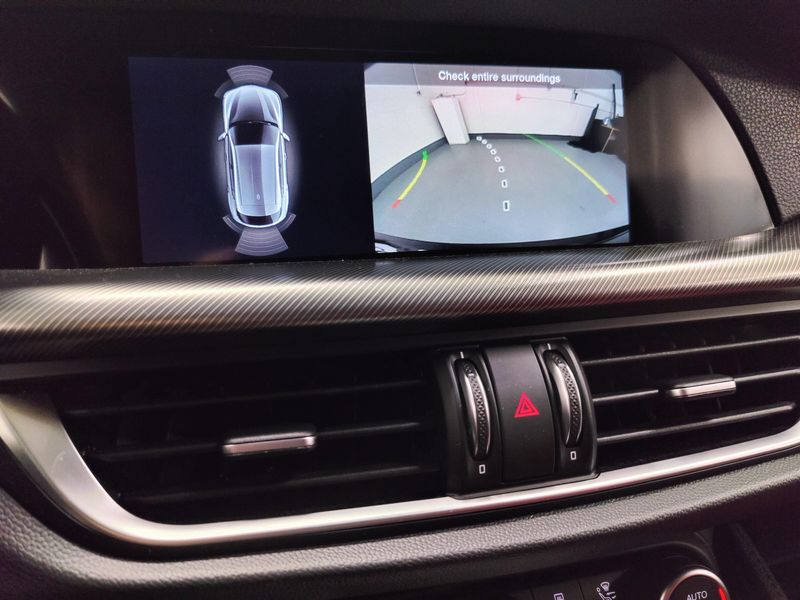 Used 2024 Alfa Romeo Stelvio Veloce AWD w/Sunroof/Nav/Activ AsstImage 28