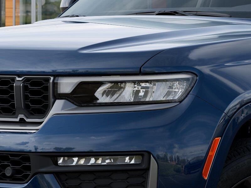 New 2026 Jeep Grand Cherokee L Limited Reserve 4x4Image 36