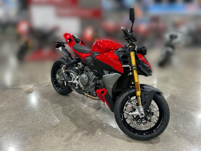 New 2026 Ducati STREETFIGHTER V2 S 896 Image 10
