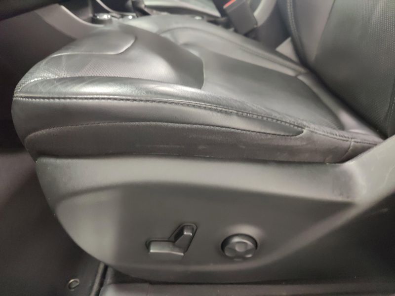 2021 Jeep Cherokee Limited High Altitude 4x4Image 16