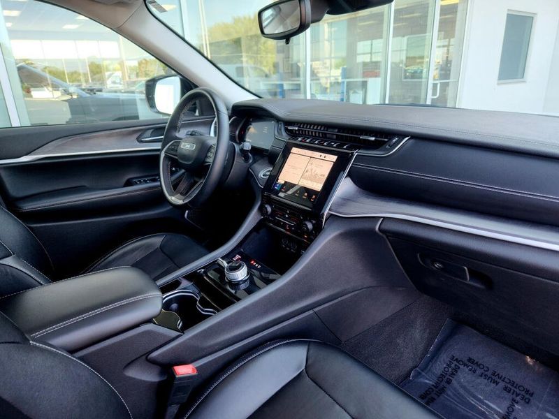 Used 2022 Jeep Grand Cherokee Limited