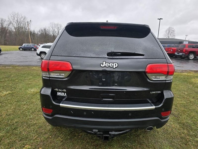 2016 Jeep Grand Cherokee Limited photo 4