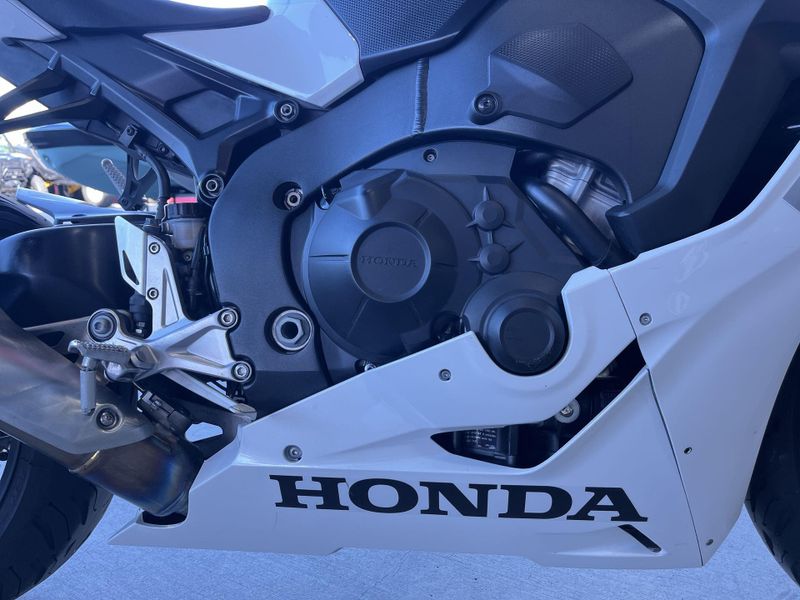 Used 2025 Honda CBR1000RR ABS Image 27