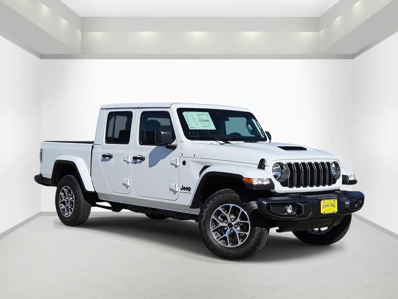 New 2026 Jeep Gladiator Sport S 4x4