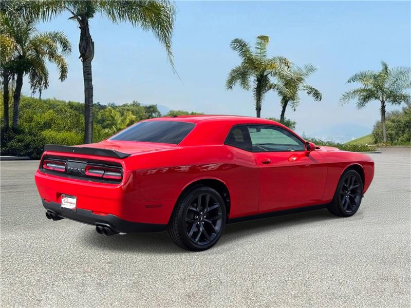 Used 2019 Dodge Challenger SXT RWD