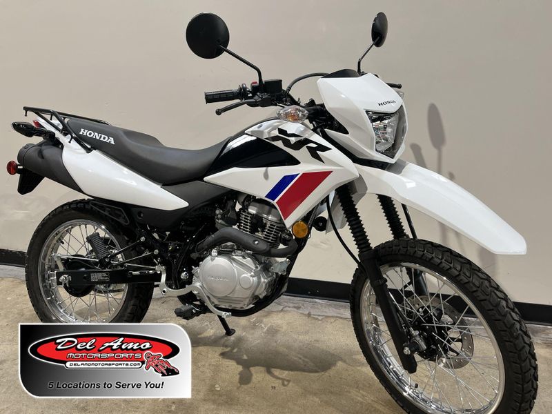 New 2025 Honda XR150L Image 1