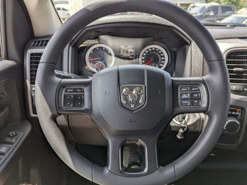 2024 RAM 1500 Classic Tradesman Crew Cab 4x2 5