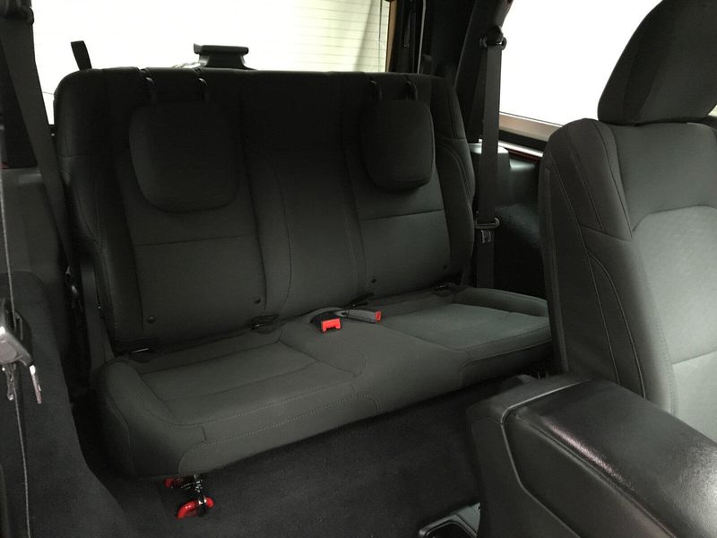 2018 Jeep Wrangler Sport SImage 18