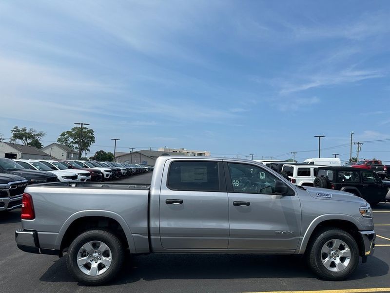 2025 RAM 1500 Big Horn Crew Cab 4x4 5