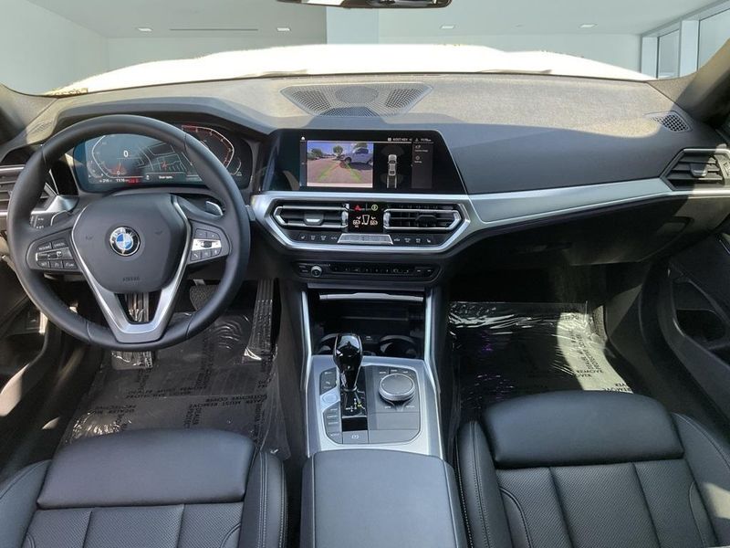 2022 BMW 3 Series 330iImage 28