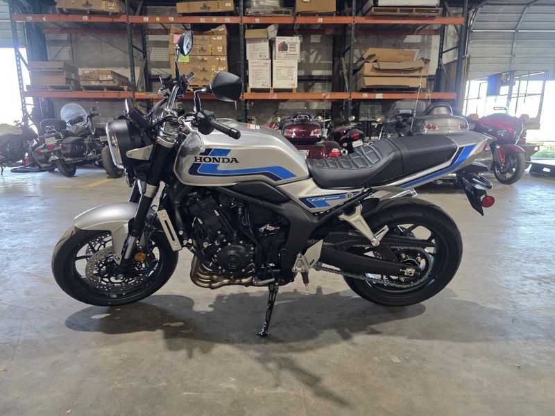 2026 Honda CB1000F