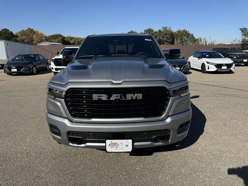 2025 RAM 1500 Laramie Crew Cab 4x4 5