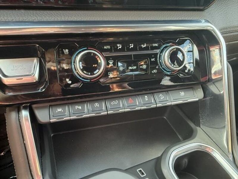 2024 Gmc Sierra 1500 Denali photo 31