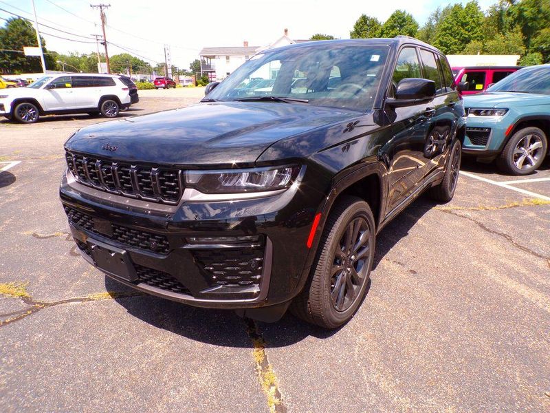 New 2026 Jeep Grand Cherokee Limited Reserve 4x4