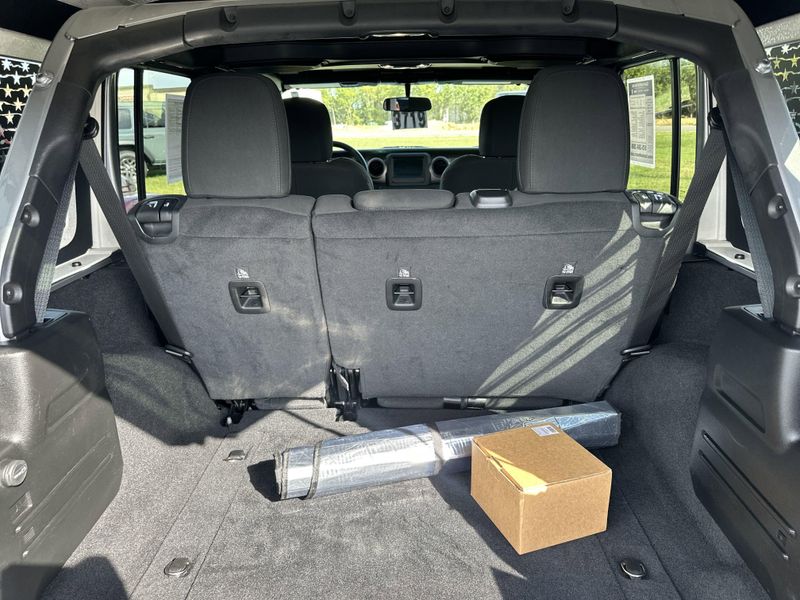 Used 2020 Jeep Wrangler Unlimited Sport SImage 13