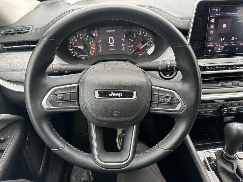 2022 Jeep Compass LatitudeImage 2