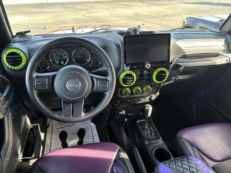 Used 2017 Jeep Wrangler Unlimited SportImage 18