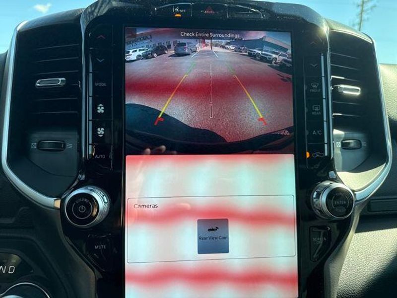 2026 RAM 1500 Big Horn Crew Cab 4x4 5'7' Box