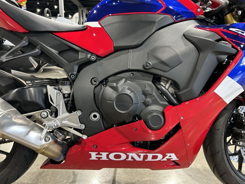 2024 Honda CBR1000RR  in a RED exterior color. Del Amo Motorsports of Redondo Beach (424) 390-7811 delamomotorsports.com 