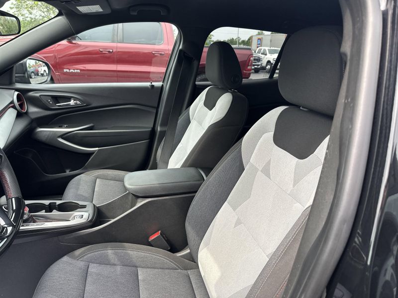 2024 Chevrolet Trax 1RSImage 14
