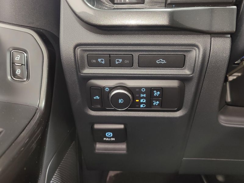 2021 Ford F-150 XLT SuperCab Sport 4x4 w/NavImage 31