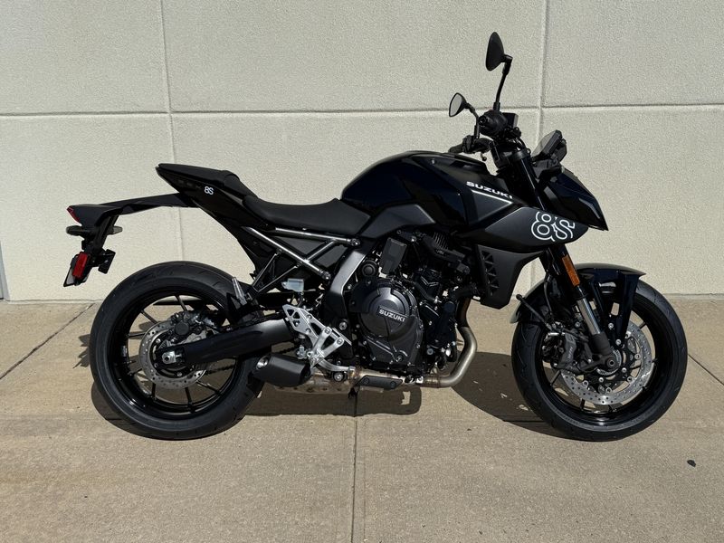 2026 Suzuki GSX 8SImage 2