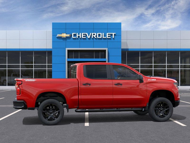 New 2025 Chevrolet Silverado 1500 Custom Trail BossImage 5