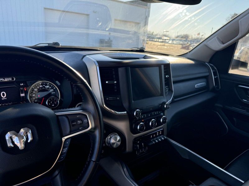 2022 RAM 1500 LaramieImage 25