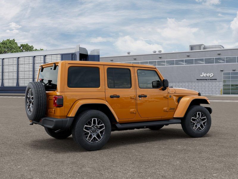 New 2026 Jeep Wrangler 4-door SaharaImage 4