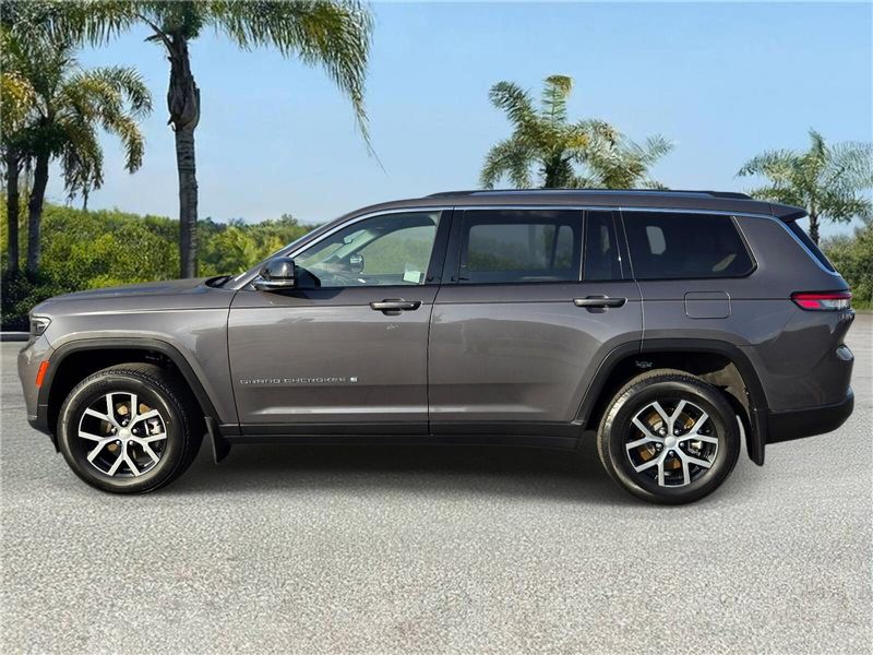 Used 2023 Jeep Grand Cherokee L Limited 4x2