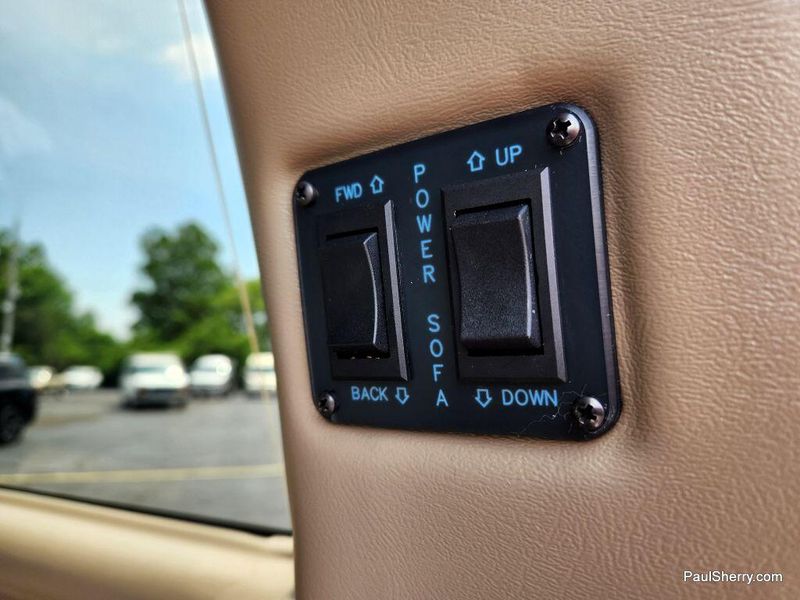 Used 2021 Chevrolet Express Passenger LSImage 22