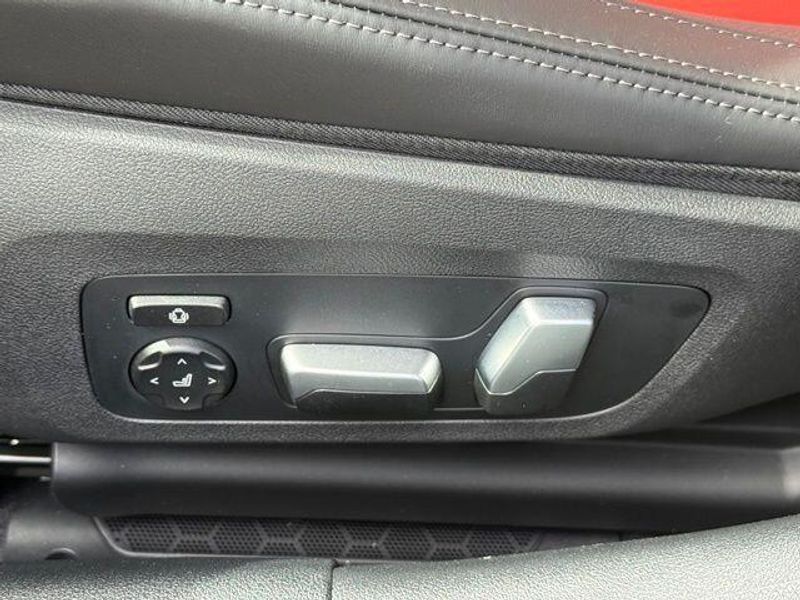 New 2026 BMW 8 Series M850i xDrive Gran CoupeImage 18