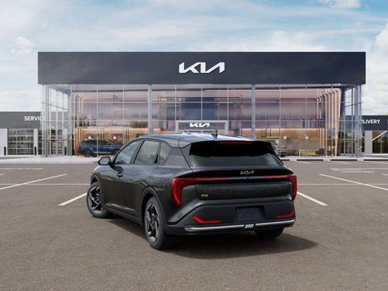 New 2026 Kia K4 EXImage 5